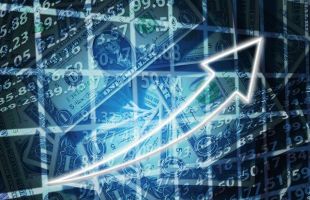 英诺赛科（02577.HK）收涨12.73%，政策与周期双轮驱动半导体股走强